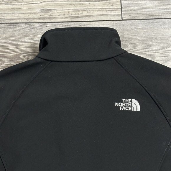 The North Face Light Jacket - Picture 4 of 5